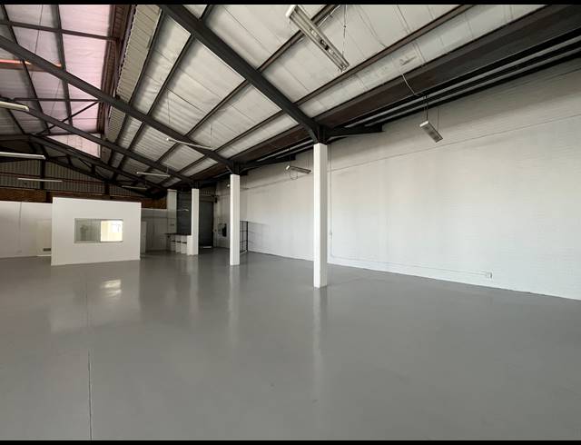 474M² WAREHOUSE TO LET IN MAITLAND